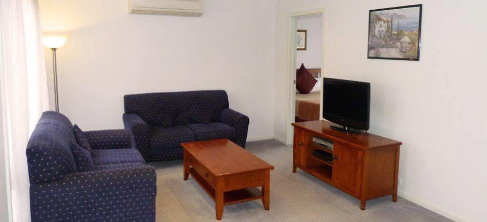 Belvoir Village Motel & Apartments וודונגה מראה חיצוני תמונה