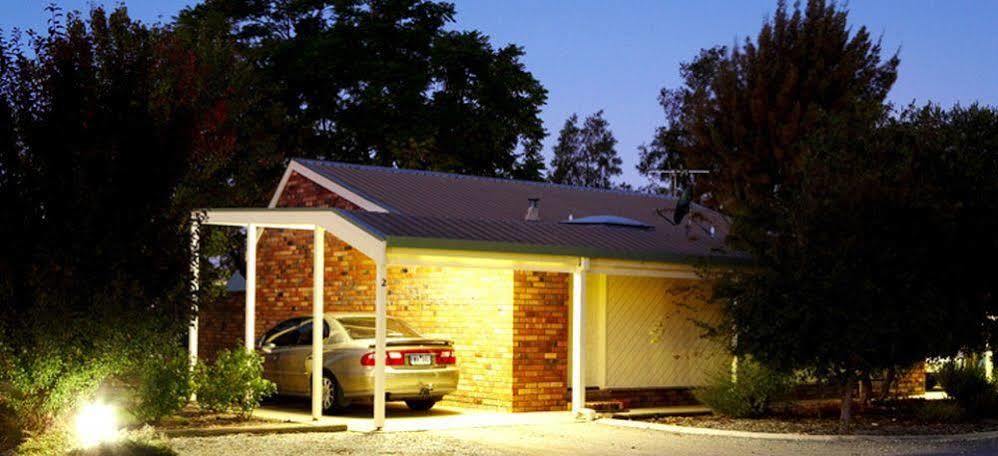 Belvoir Village Motel & Apartments וודונגה מראה חיצוני תמונה